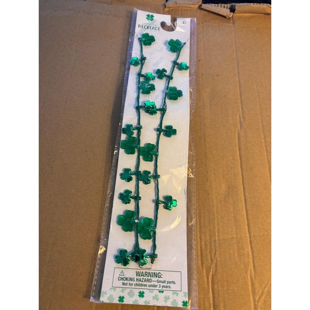 St Patricks Day Blinking Light Up Necklace Irish